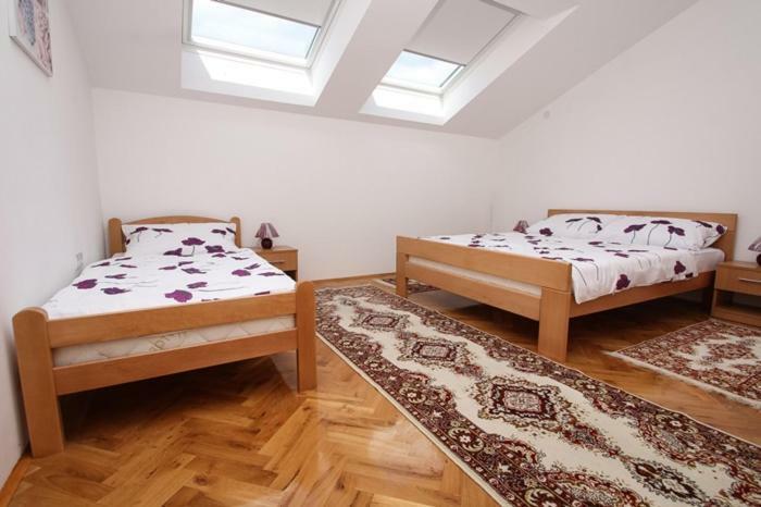 Apartmani Pranjic Kaštela Екстериор снимка